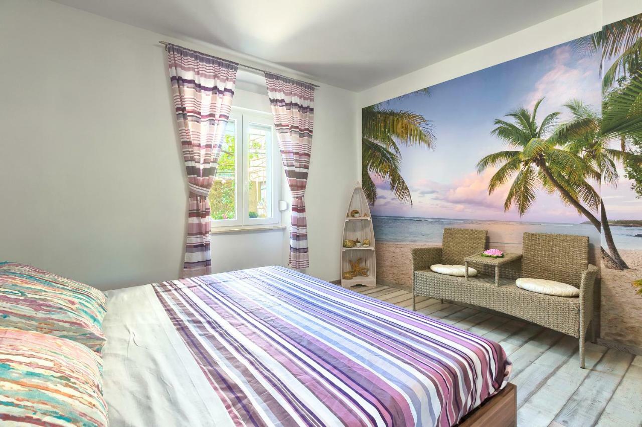 Apartment Amfiteatar Moris بولا المظهر الخارجي الصورة